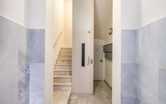 OYO Ruzafa Guesthouse