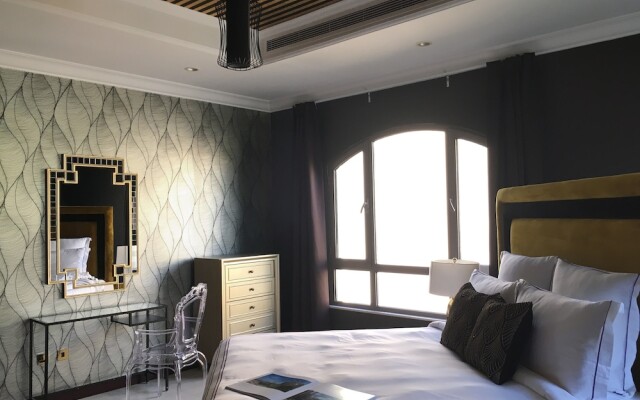 Dream Inn Dubai - Royal Palm Beach Villa