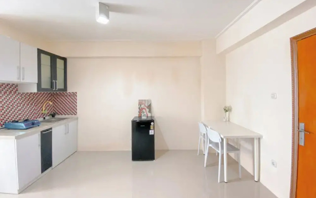 Modern Look 1Br At Cibubur Village Apartment