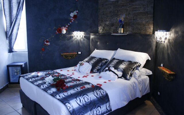 Crystal Rhome Guest House