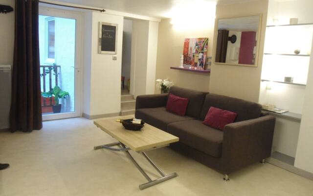 Appart Jardin en Ville