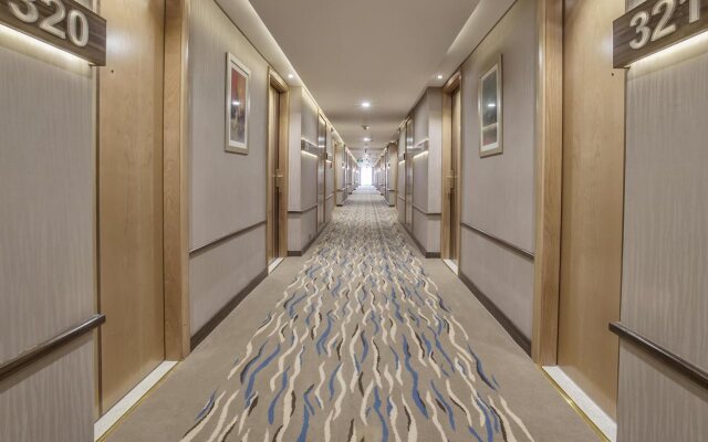 Golden Tulip Bahrain