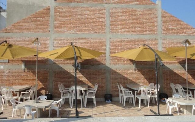 Hotel Catala