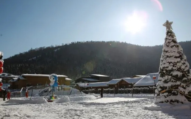 Floral Hotel·Dream Home Hotel(Xueyun Street Branch)