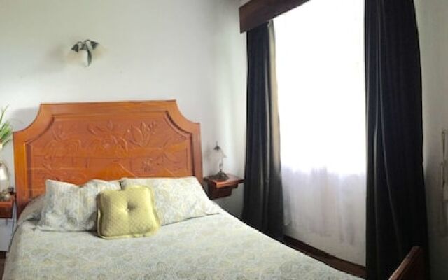 Chalet Nicholas B&B Costa Rica