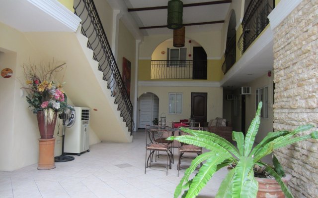 The Suites at Calle Nueva