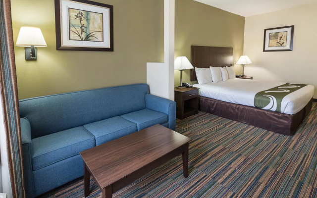 Quality Suites Temple I-35