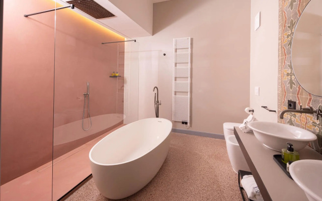 Vis Urban Suites & Spa