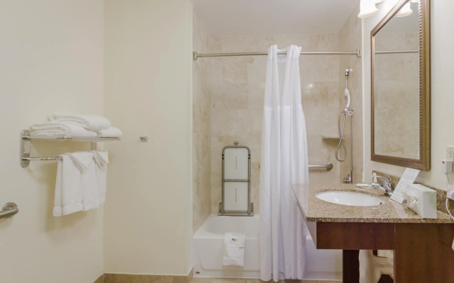 Staybridge Suites Austin Airport by IHG