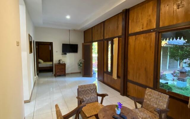 Borobudur Karanganyar House
