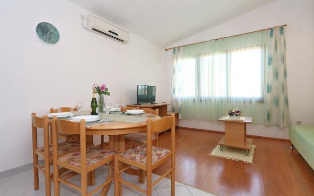 Apartments Goran