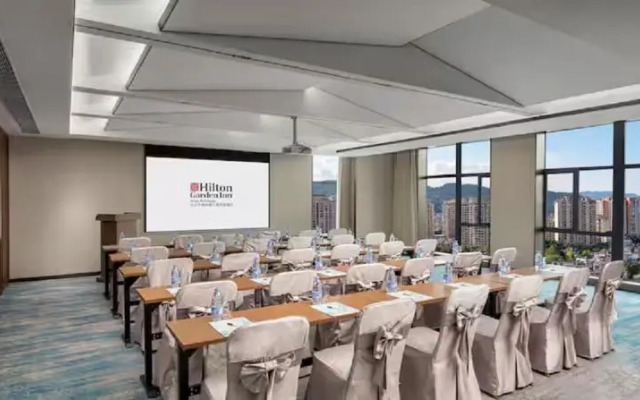 Hilton Garden Inn Xingyi Wanfenglin