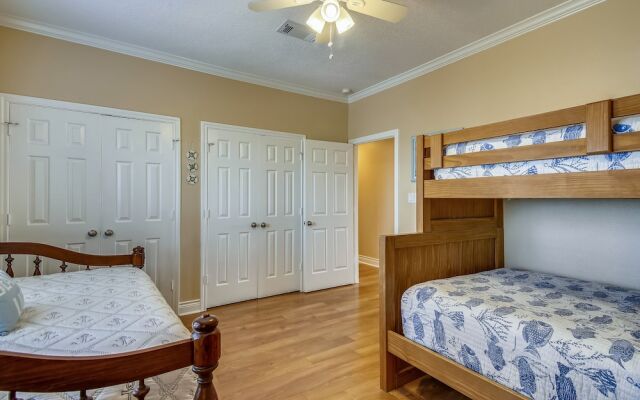 Beachfront Melody 4 Bedroom Home