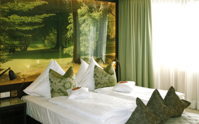 Land  & Golf Hotel Stromberg