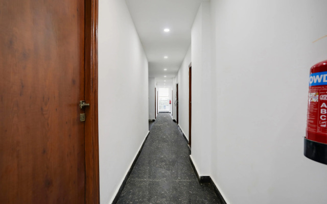 Super Townhouse Shamshabad Near Airport