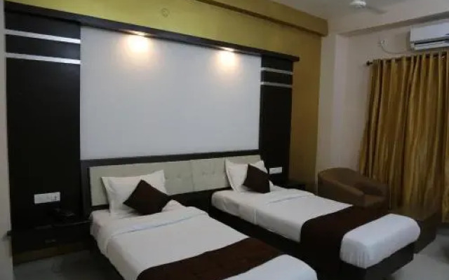 Pinetree Lodge