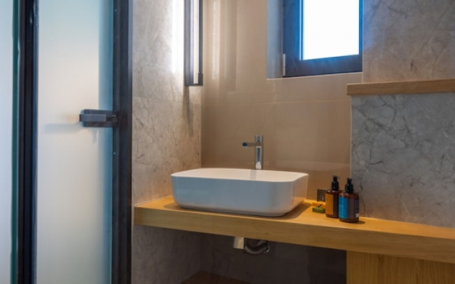 Anadeo Villas & Suites