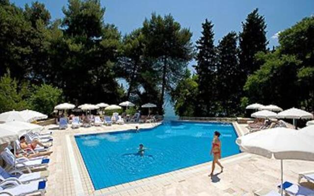 Marina Sunny Hotel by Valamar