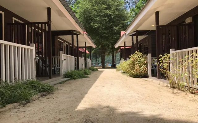 The Barat Perhentian Beach Resort