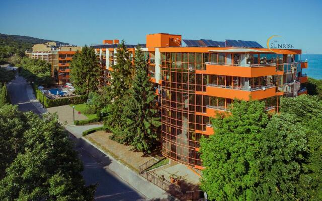 Sunrise Hotel