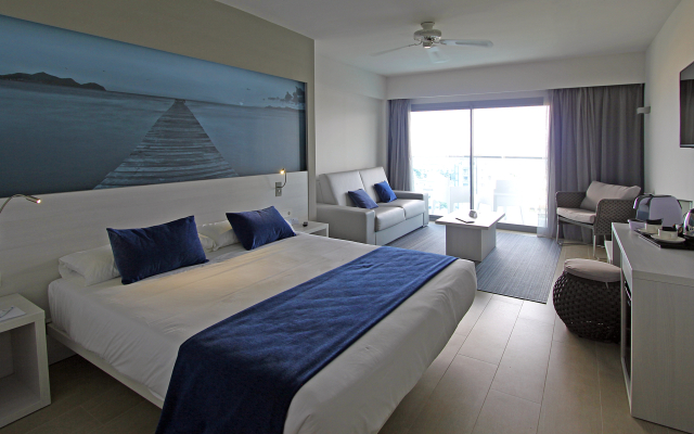 BG Hotel Tonga Tower
