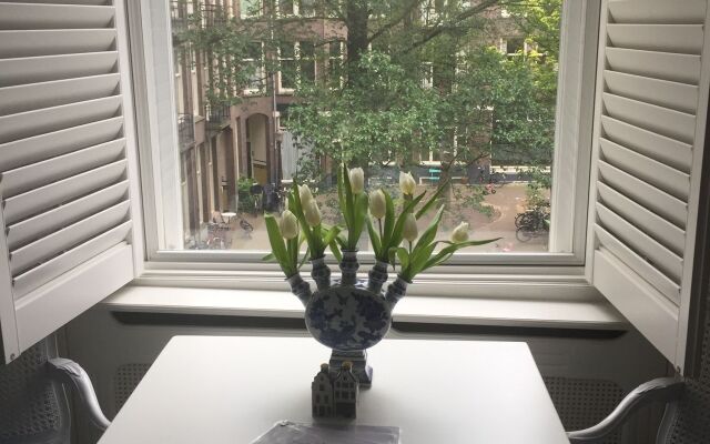 Vondelpark House Bed&Breakfast