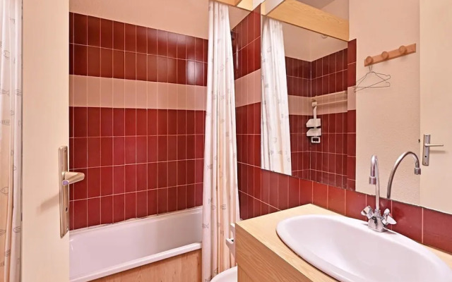 Apartment for 5 Guests, Agde