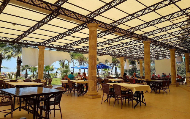 Royal Park Hotel