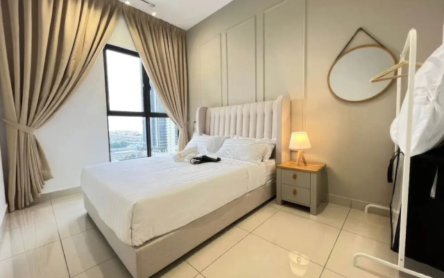 Trion Residence by Emily in Town