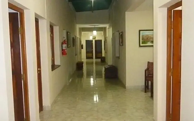 El Escondido Hostal