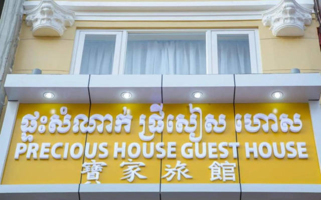 Precious House Guesthouse
