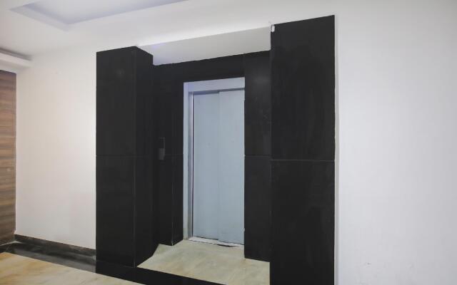 OYO 78250 Sree Nivas Serviced Appartments