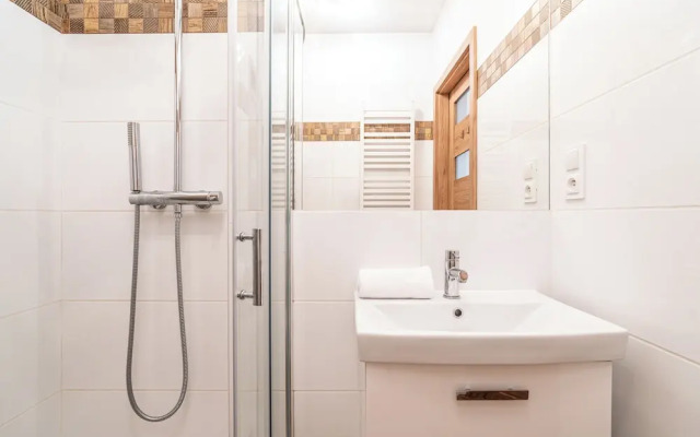 RentPlanet - Studio Kalwaryjska