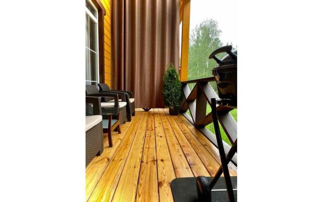 Valley Sunny, Sunny Valley 8 Building