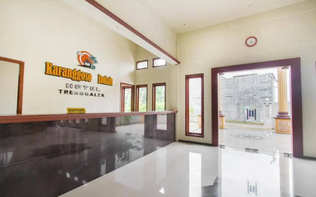 OYO 2978 Karanggoso Indah Hotel