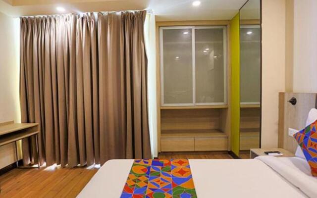 Fabhotel Sapphire 83