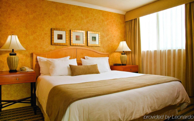 Sunset Inn and Suites