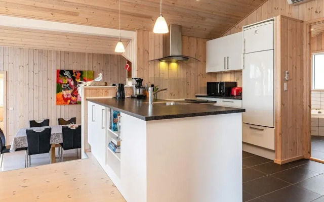8 Person Holiday Home in Hals