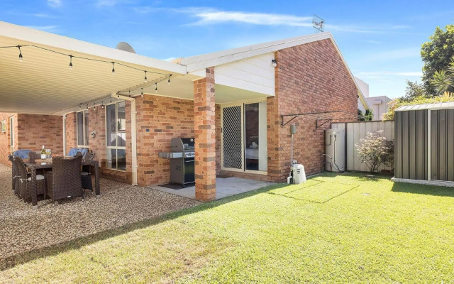 Whitesands Hideaway - STAY three PAY two