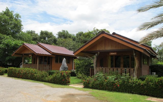 Bua Sawan Resort