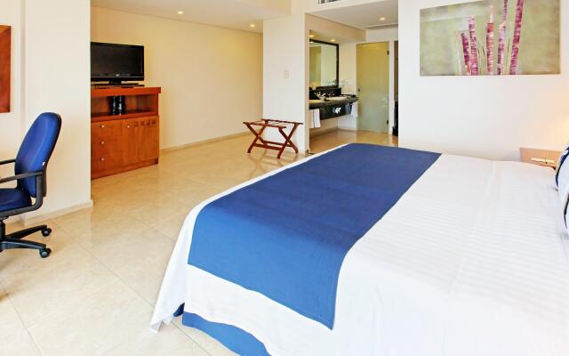 Holiday Inn Boca Del Rio by IHG