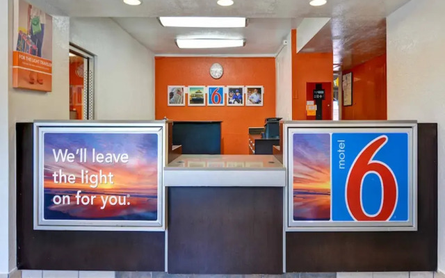 Motel 6 Dania Beach