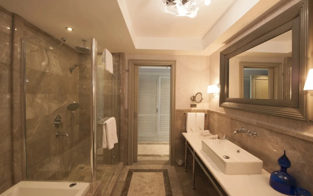 Vhillas Private Luxury Villa Regnum