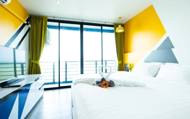 Play Phala Beach Rayong