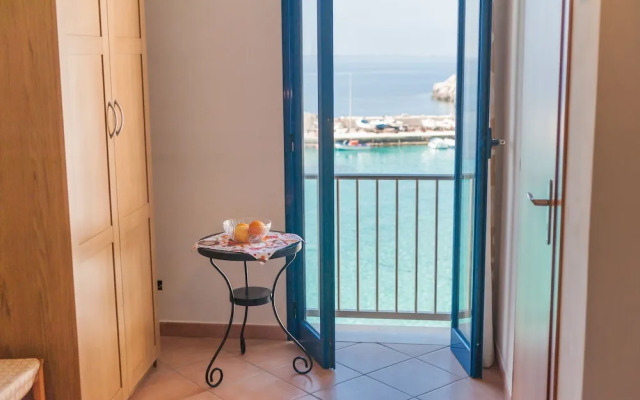 Cala Dogana Guest House