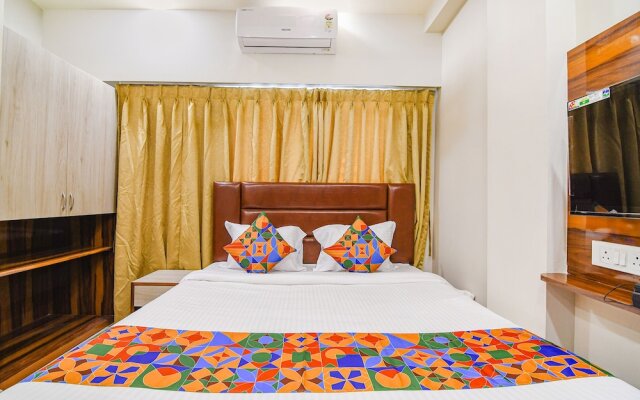 Fabhotel The Luxurie International