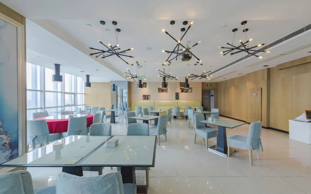 Echarm Hotel Wuhan Jiangxia Zhongbai Plaza