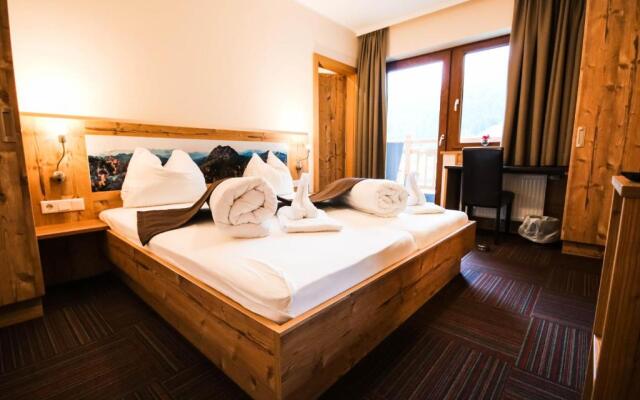 Hotel der Wolkensteinbär