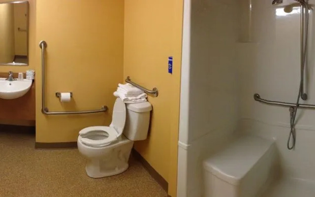 Residence & Conference Centre - Kingston