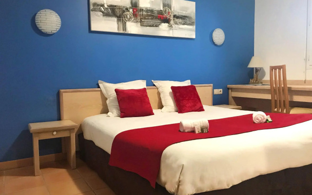 Logis Hotel Le Mas de Mon Père